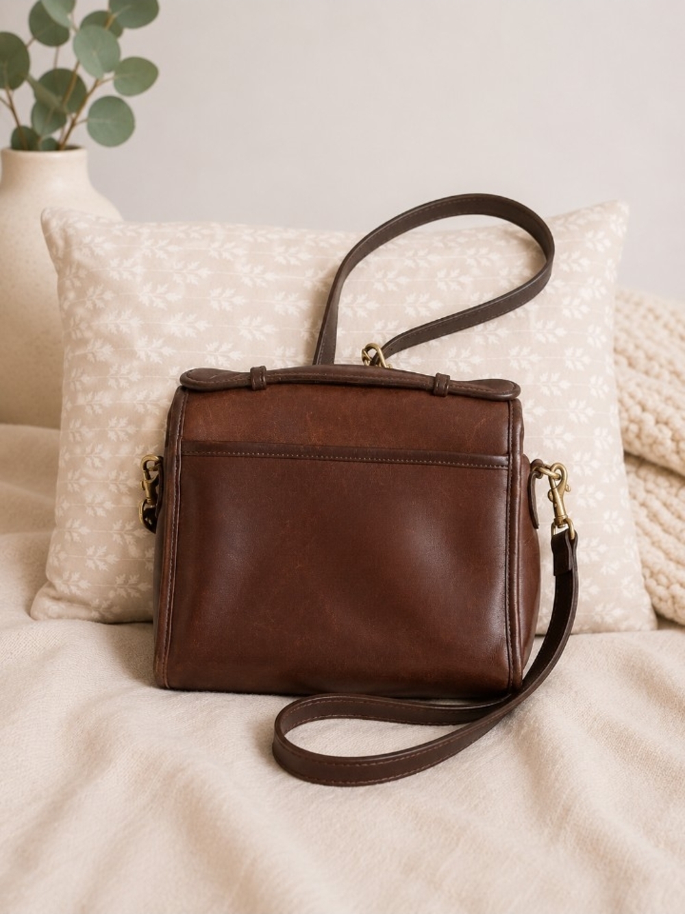 vintage leather coach purse - Picture 2 of 3